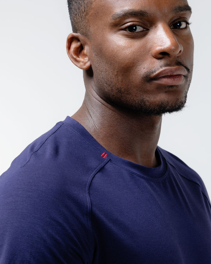 Black Crest Icon T-Shirt
