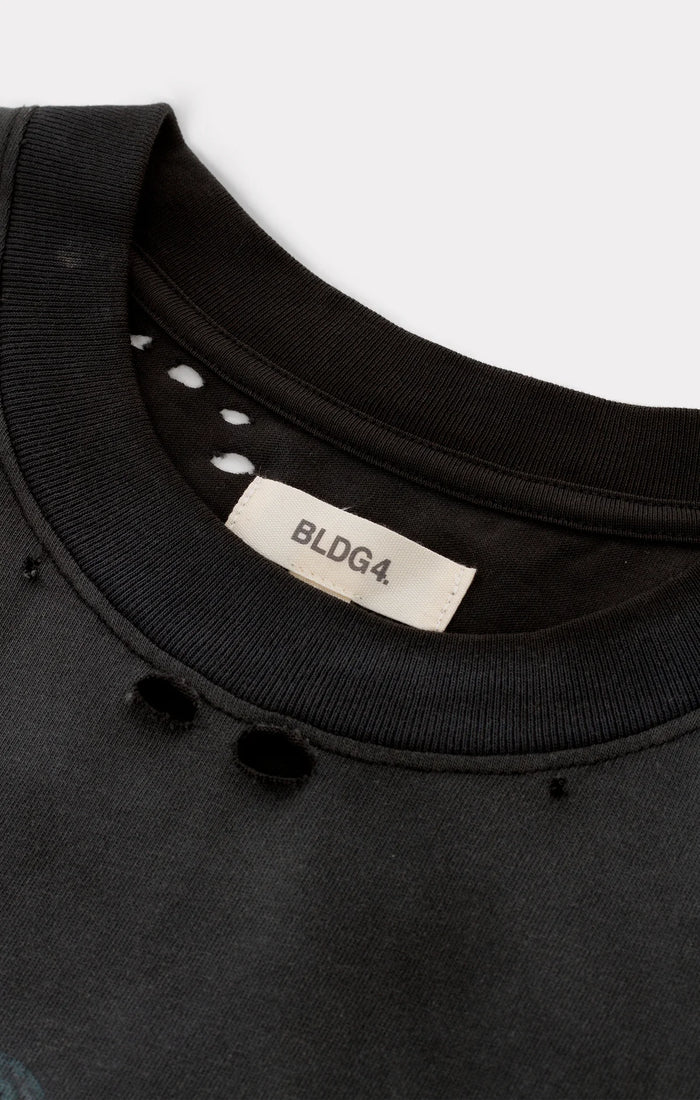 BLDG4 - Monument Tank - Black