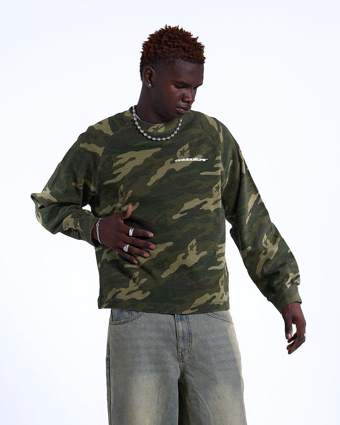 CAMO THERMAL LONGSLEEVE TEE GREEN - green camo longsleeve tee, front view on male model - Cold Culture #man