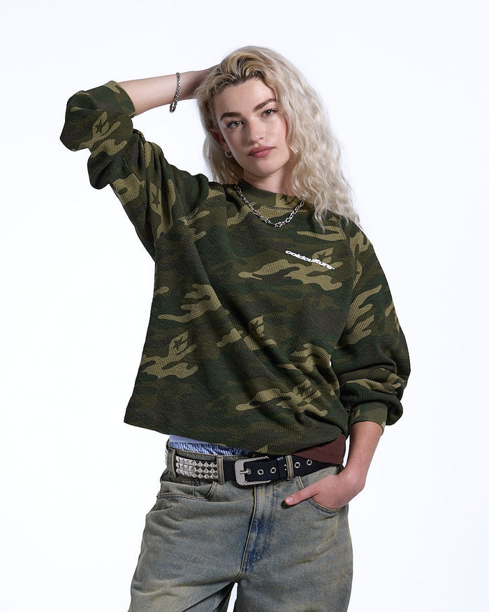 CAMO THERMAL LONGSLEEVE TEE GREEN - green camo longsleeve tee, front view on female model - Cold Culture #woman