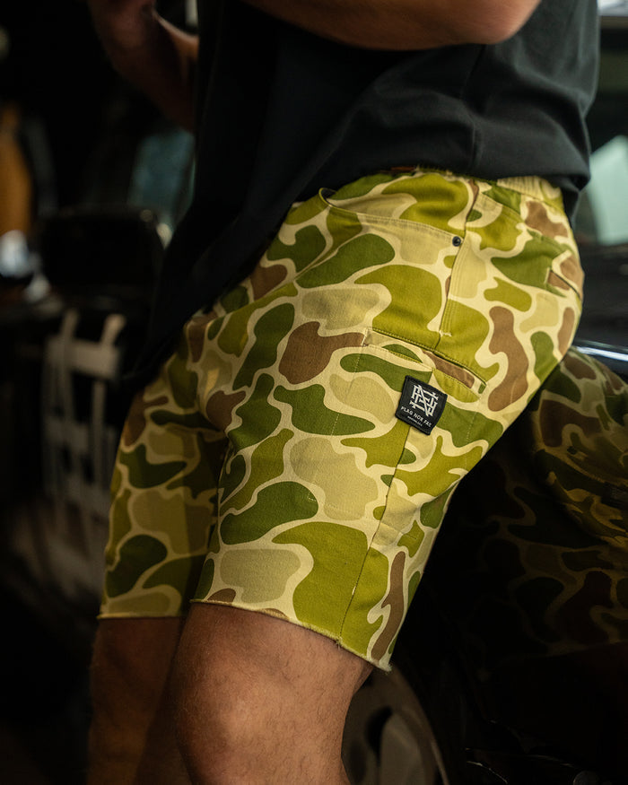 GOAT SHORTS - DUCK CAMO