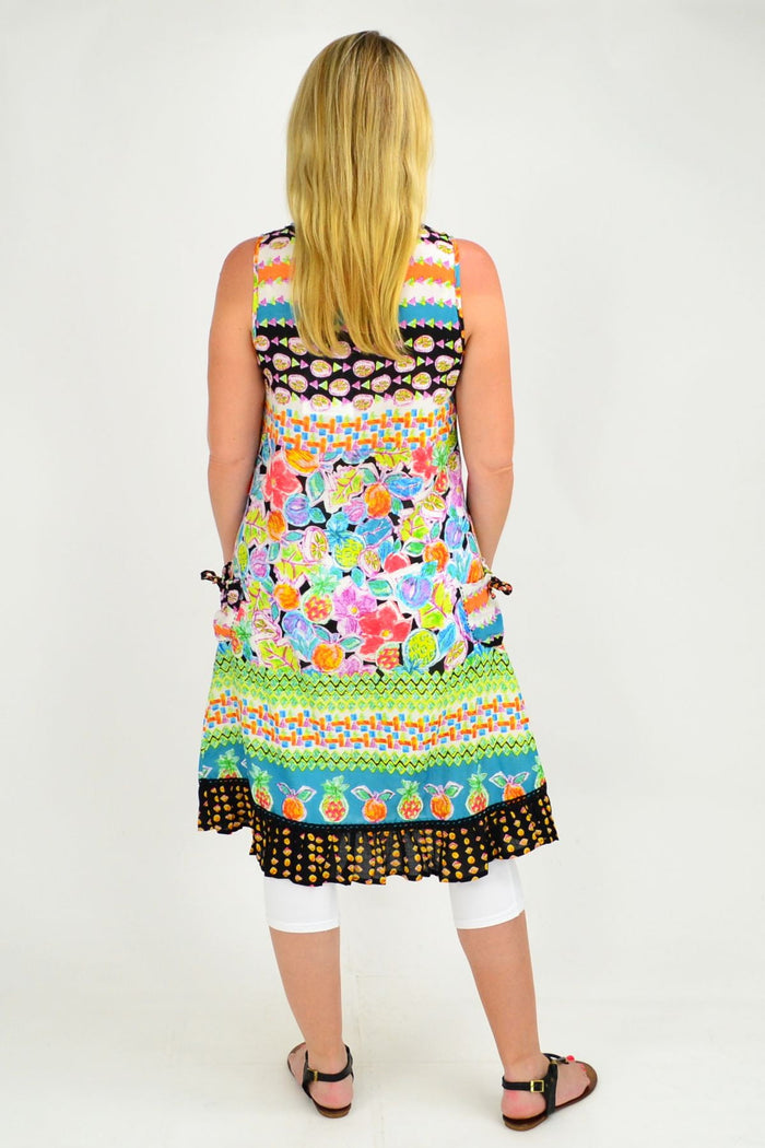 Colorful La Boqueria tunic by Orientique featuring vibrant patterns, lightweight fabric, and a relaxed fit perfect for casual wear.