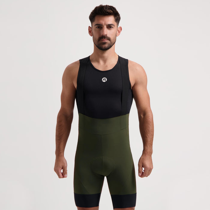 Rogelli Signature korte fietsbroek heren groen gedragen voorkant.